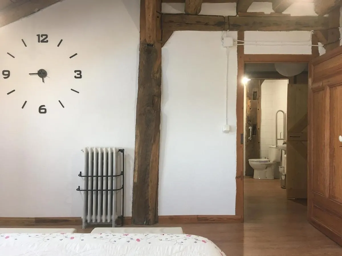Casa Rural Agerre Berri Larraul 0*,